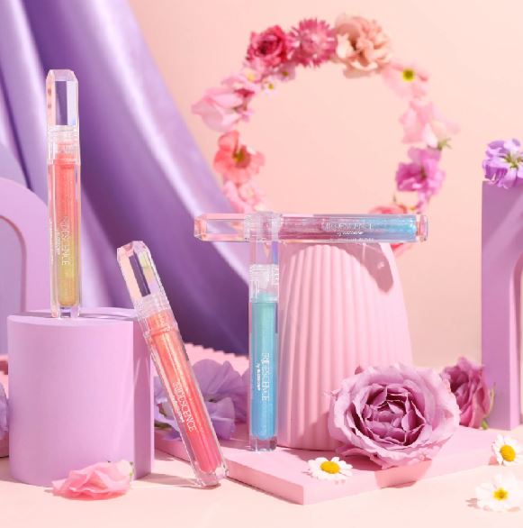 Blossom Iridescence Crystal Lip Gloss .08oz 2.3ml