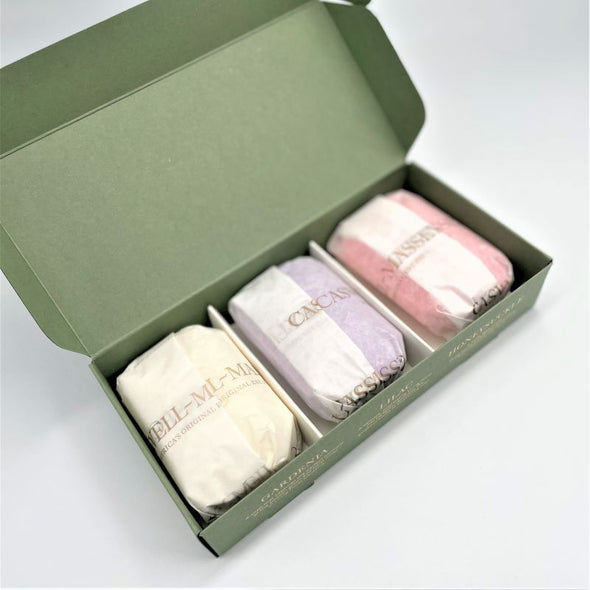 Caswell Massey NYBG Trio of Florals Soap Set - Gardenia, Lilac, Honeysuckle