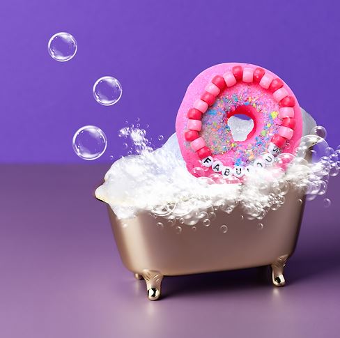 Garb2Art Donut Bath Bomb & Bracelet Pack 5oz - Pink