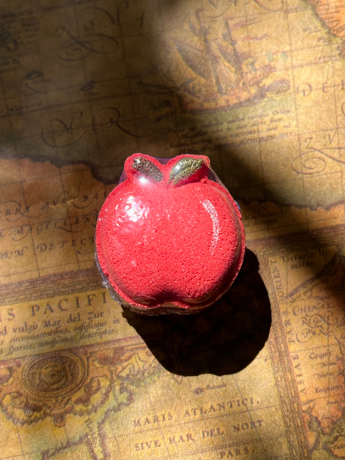 Poppy & Thyme Little Red Apple Bath Bomb 1.9 oz
