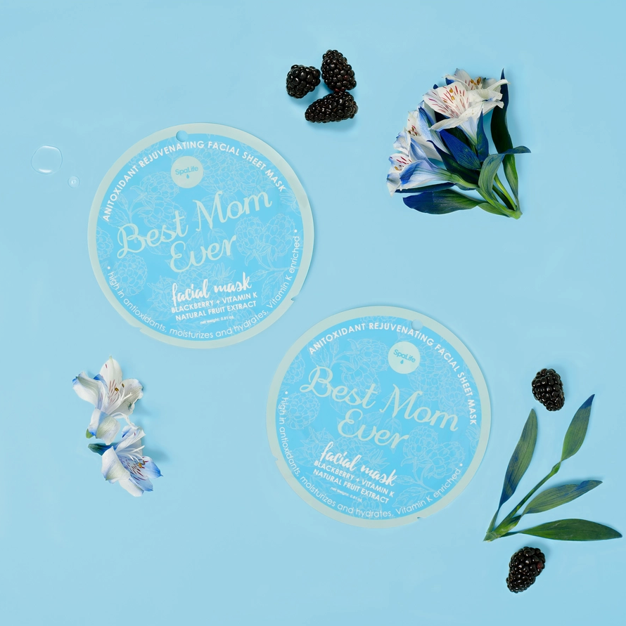 Best Mom Ever Face Mask with Blackberry & Vitamin K