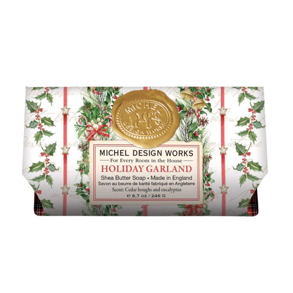 Michel Design Works Large Bath Soap Bar 8.7oz 246g - Holiday Garland