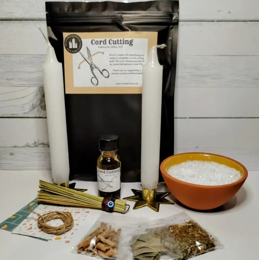 Muddy River Conjure Cord Cutting- Complete Spell Kit