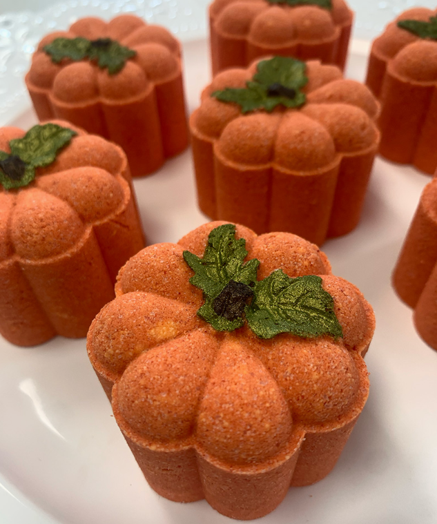 Poppy & Thyme Pumpkin Bath Bomb 1.9 oz