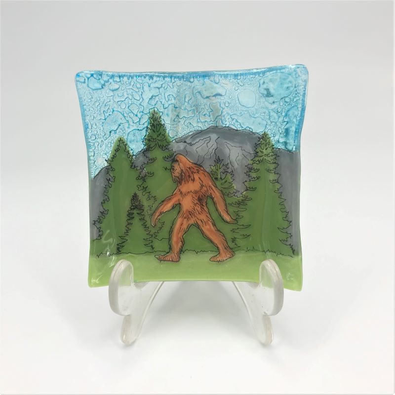 PamPeana Handmade Glass Soap Dish - Sasquatch