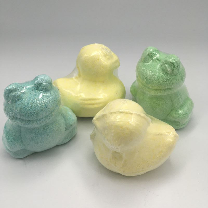 Fizzing Animal Bath Bombs