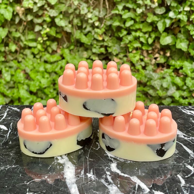 utterly udderly cow spotted soaps wisconsin themed shea strawberry milk scented massage nubs bars 4.25 ounces